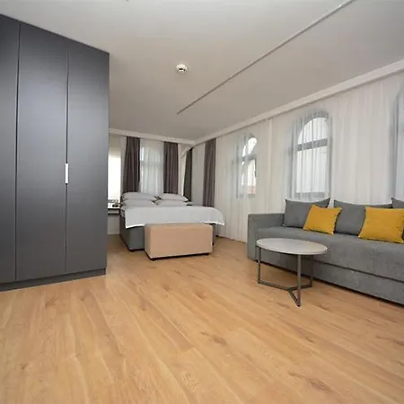 Miss Saray Apartment *