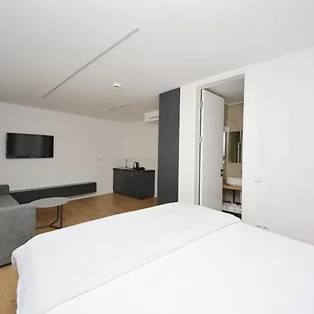 Miss Saray * Sarajevo