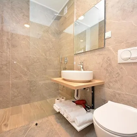 Miss Saray Szarajevó