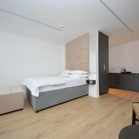 Miss Saray * Szarajevó