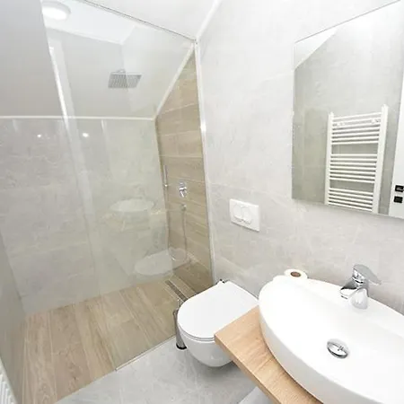 Miss Saray Apartment *